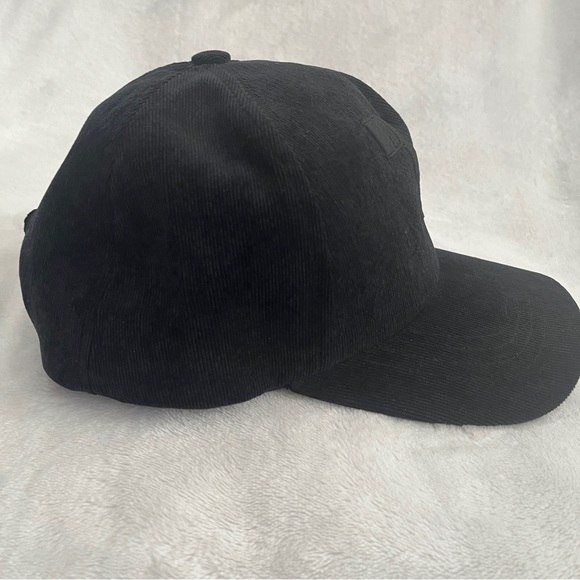 REUBEN OLIVER Corduroy Snap Back Hat Black Unisex - Picture 3 of 10